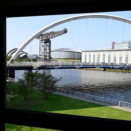 Apartmán Sec/ Hydro Two Bed Flat With Free Parking And Great View Glasgow Exteriér fotografie