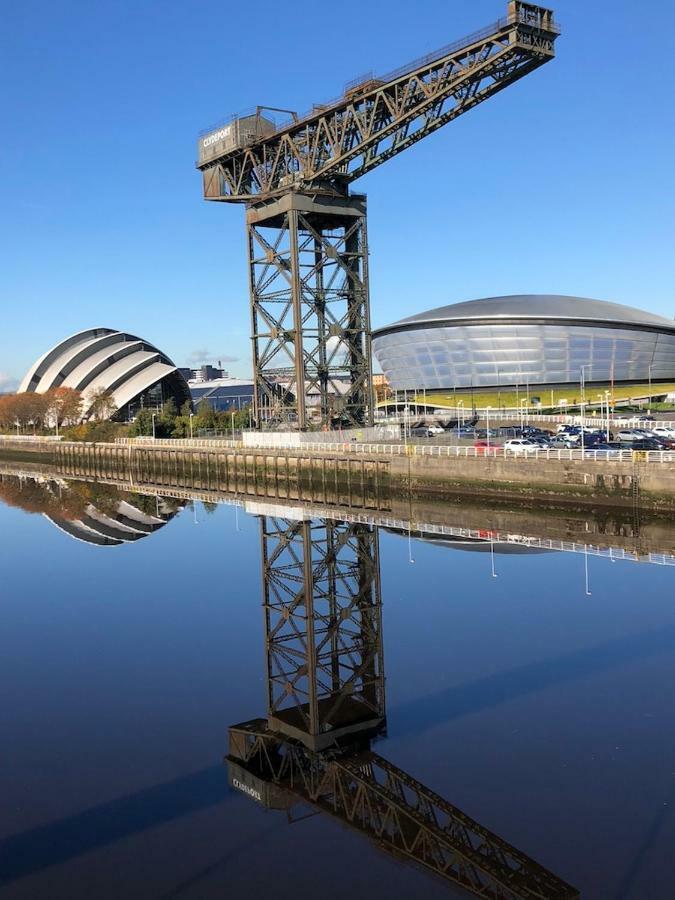Apartmán Sec/ Hydro Two Bed Flat With Free Parking And Great View Glasgow Exteriér fotografie